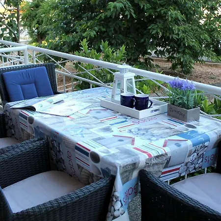 Διαμέρισμα Mila *